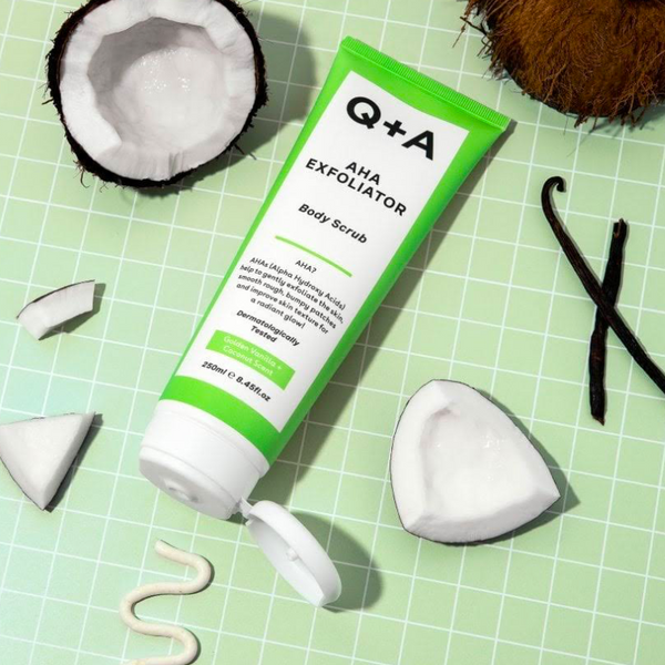 Скраб для тіла з AHA-кислотами Q+A AHA Exfoliator Body Scrub 250 мл QA6265 фото